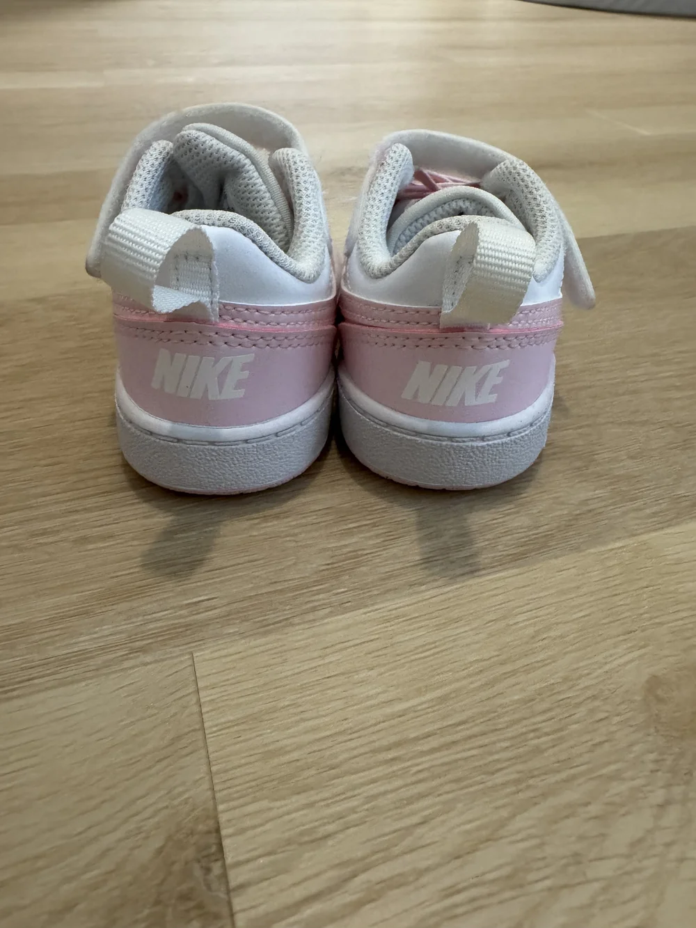 Nike Kids' Pink and White Low-Top Sneakers - Picture 5 of 6